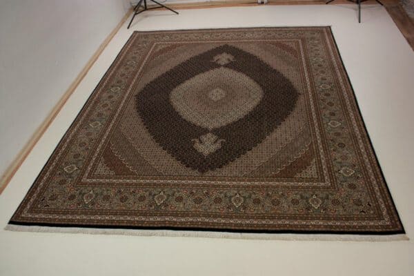 Tabriz<br>310x248 – Bild 3