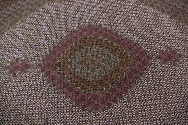 Tabriz<br>408x304 – Bild 5