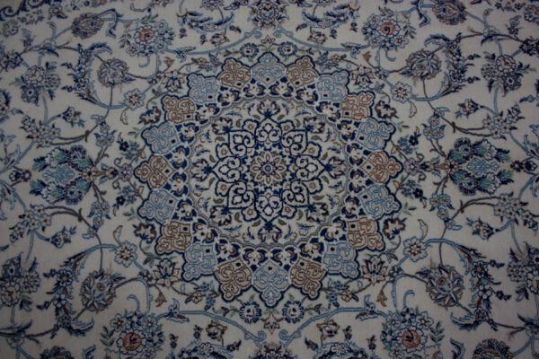 Nain 9 la<br>295x191 – Bild 4