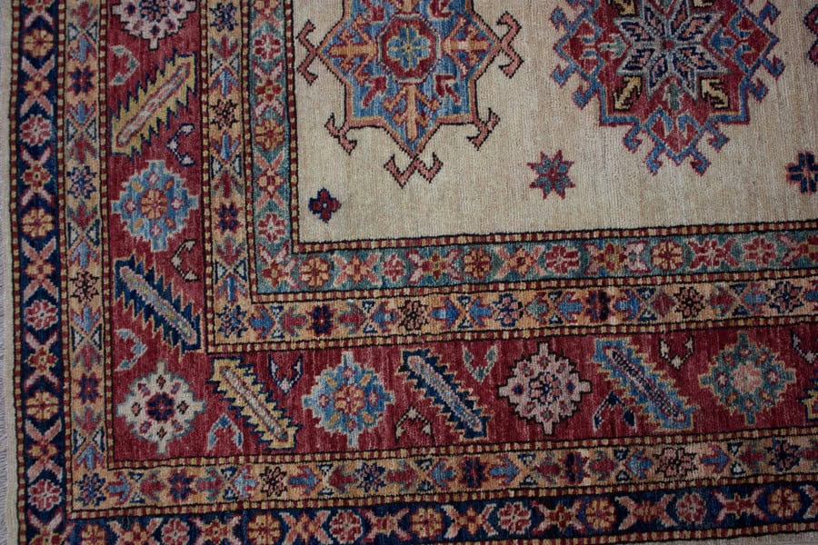 Kazak Royal<br>258x153 – Bild 2