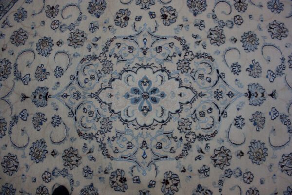Nain 9 la <br>242 x 203 – Bild 4