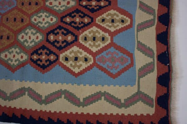 Kelim<br>130x115 – Bild 2