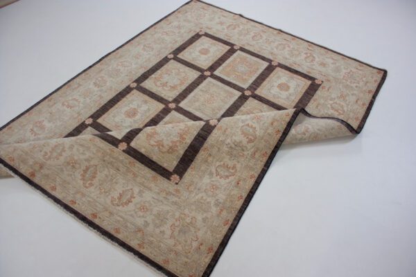 Farahan Royal Ziegler<br>208x151 – Bild 4