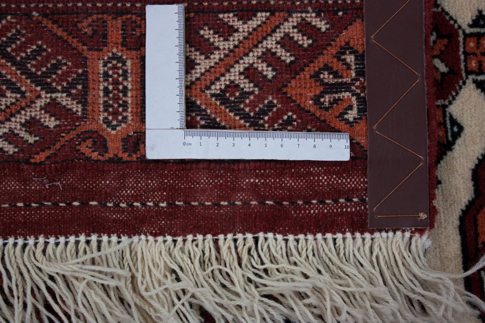 Turkmen <br>143x109 – Bild 6